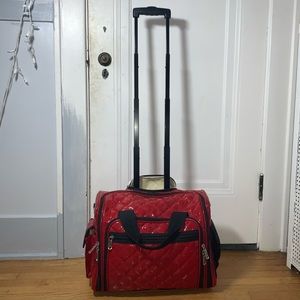 TravleSmith suitcase ruby red